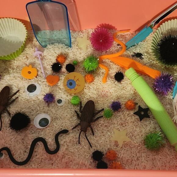 Halloween themed sensory bin add ins skeleton learning play homeschool school - Picture 3 of 12